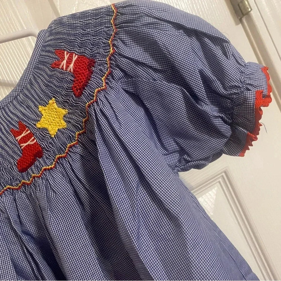 New Haute Smocks Smocked Bishop - Picture 5 of 9